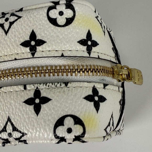 Louis Vuitton Cube Coin Giant Monogram Lilac Multicolor Zip Purse - Picture 9 of 16